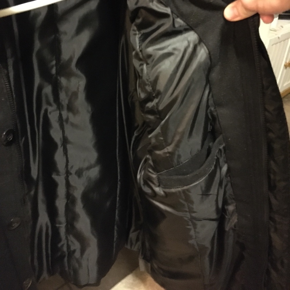 Very sharp “Helix” Brand Peacoat - Picture 3 of 3